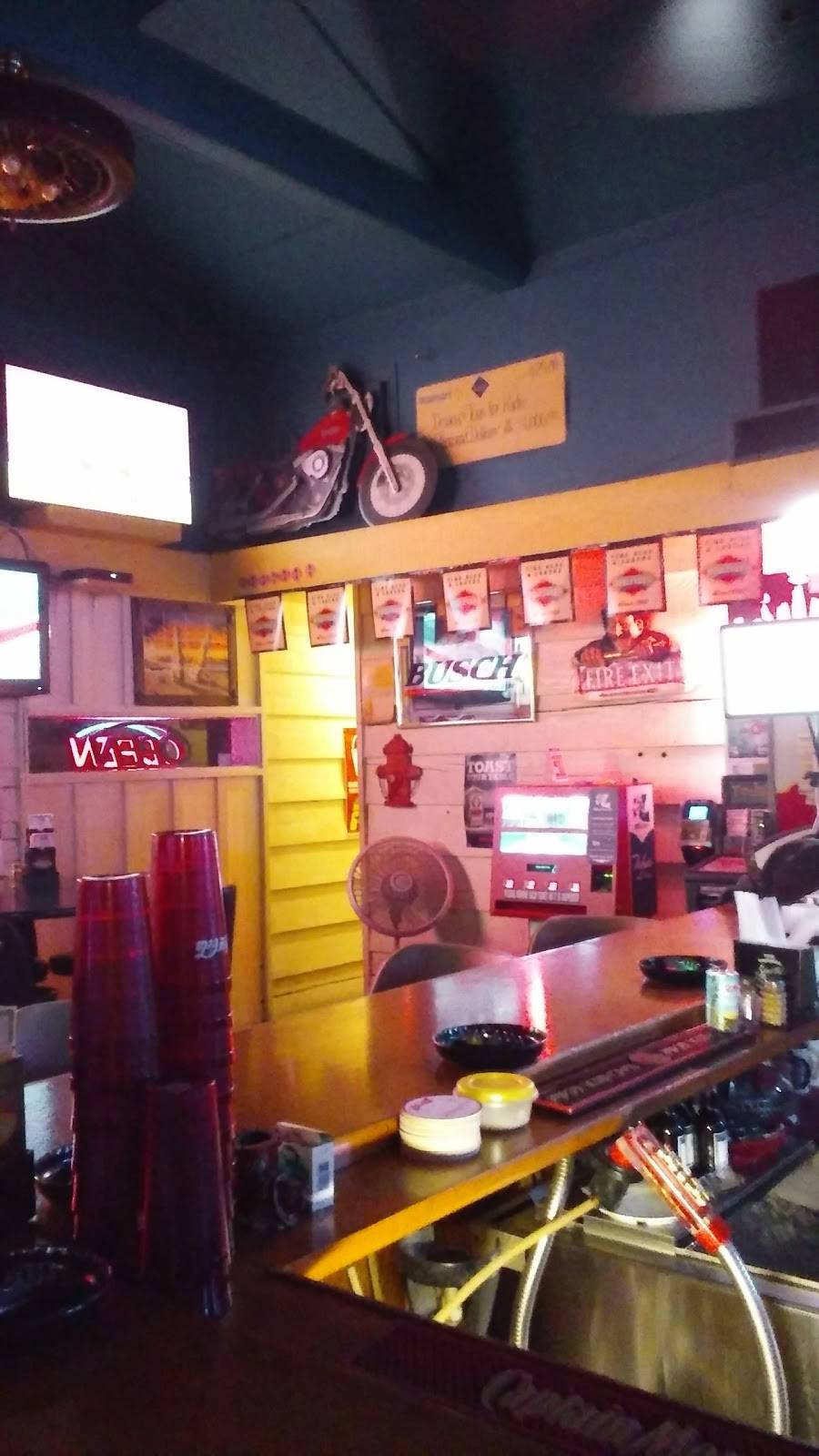 Firestation Bar & Grill | restaurant | 146 Illinois St, Camdenton, MO 65020, USA | 5738732222 OR +1 573-873-2222