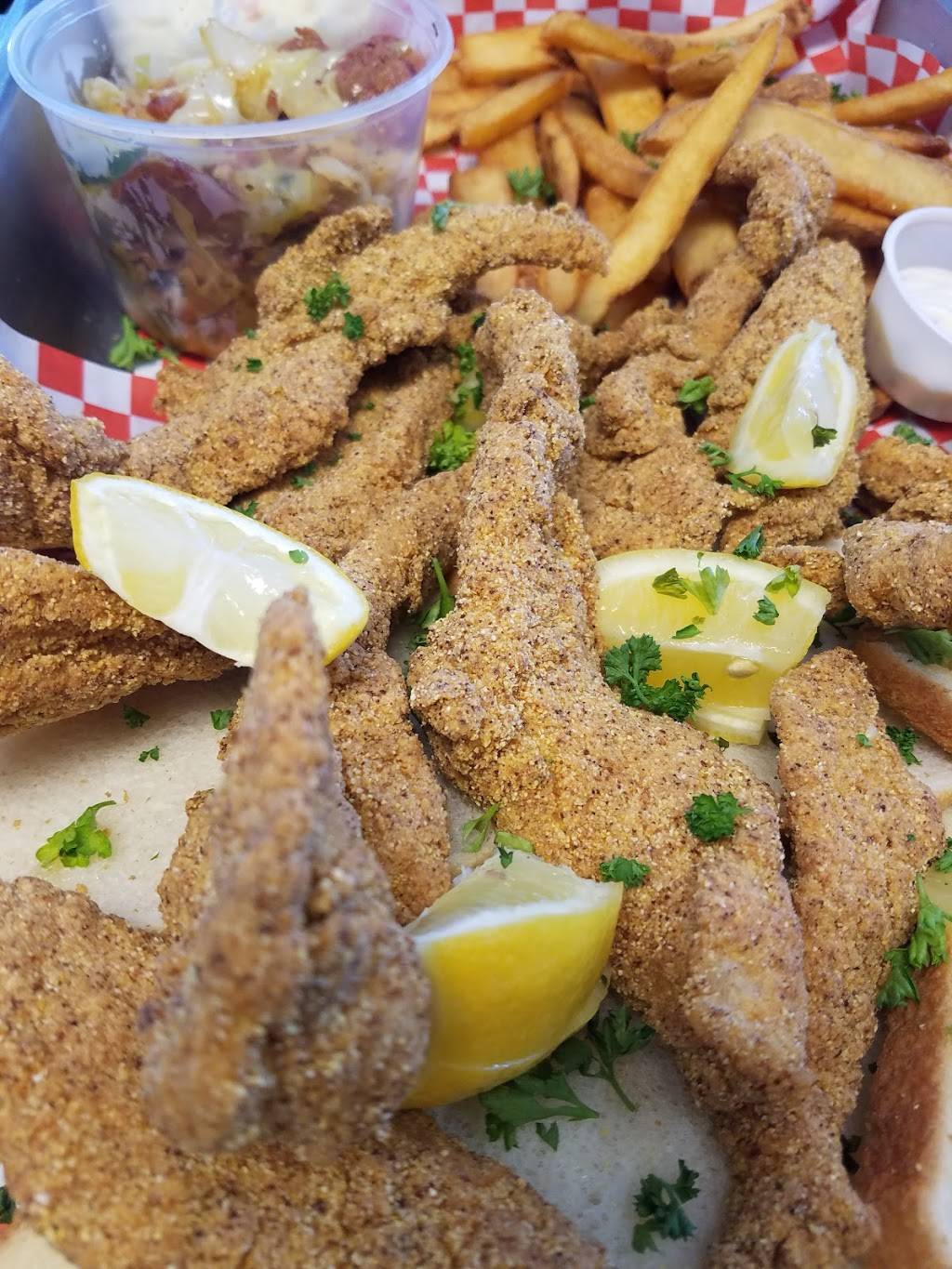 The Rolling Rooster | restaurant | 100 12th St #110, Pflugerville, TX 78660, USA | 5125513411 OR +1 512-551-3411