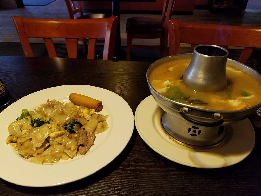 Chada Thai Cuisine | restaurant | 1420 N Palm Canyon Dr, Palm Springs, CA 92262, USA | 7603223992 OR +1 760-322-3992