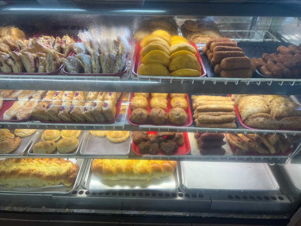Sunshine Bakery | bakery | 2621 Davie Blvd, Fort Lauderdale, FL 33312, USA | 9545841202 OR +1 954-584-1202