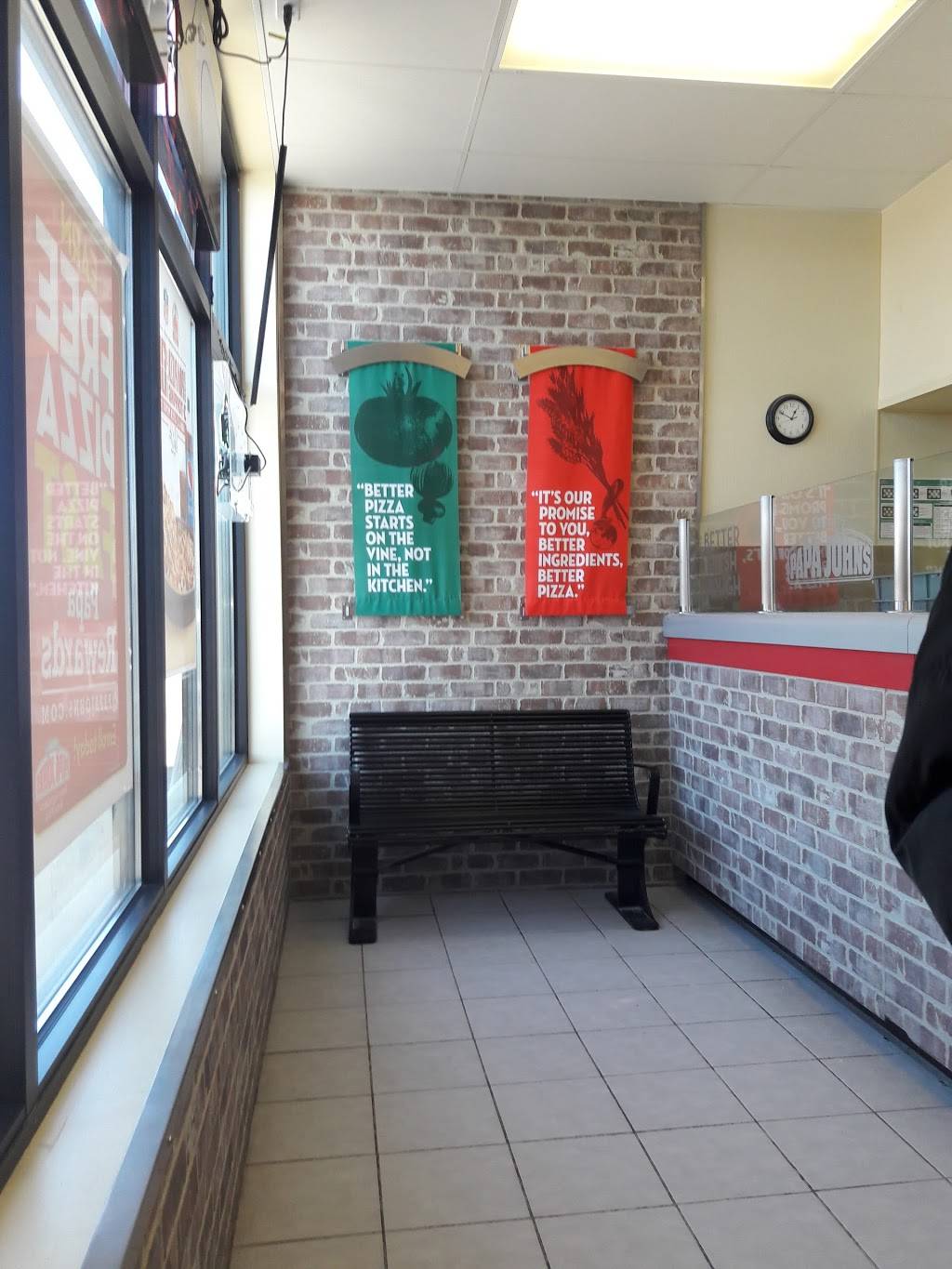 Papa Johns Pizza | restaurant | 811 Chestnut Commons Dr, Elyria, OH 44035, USA | 4403283030 OR +1 440-328-3030