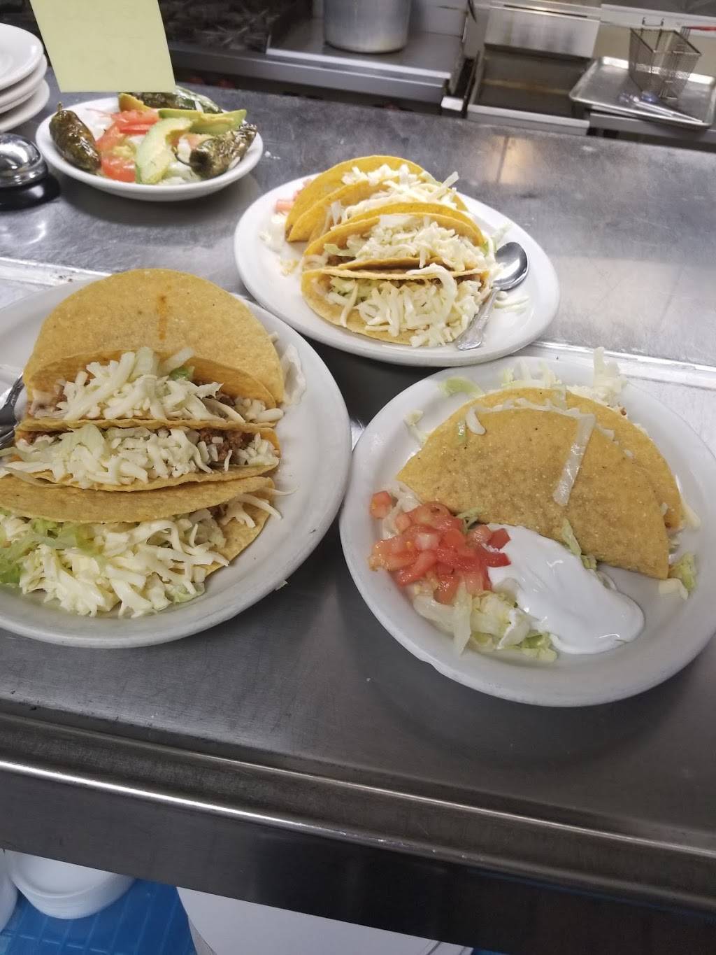 Bohemio Mexican Restaurant | restaurant | 542 Southwest Blvd, Kansas City, KS 66103, USA | 9134323996 OR +1 913-432-3996