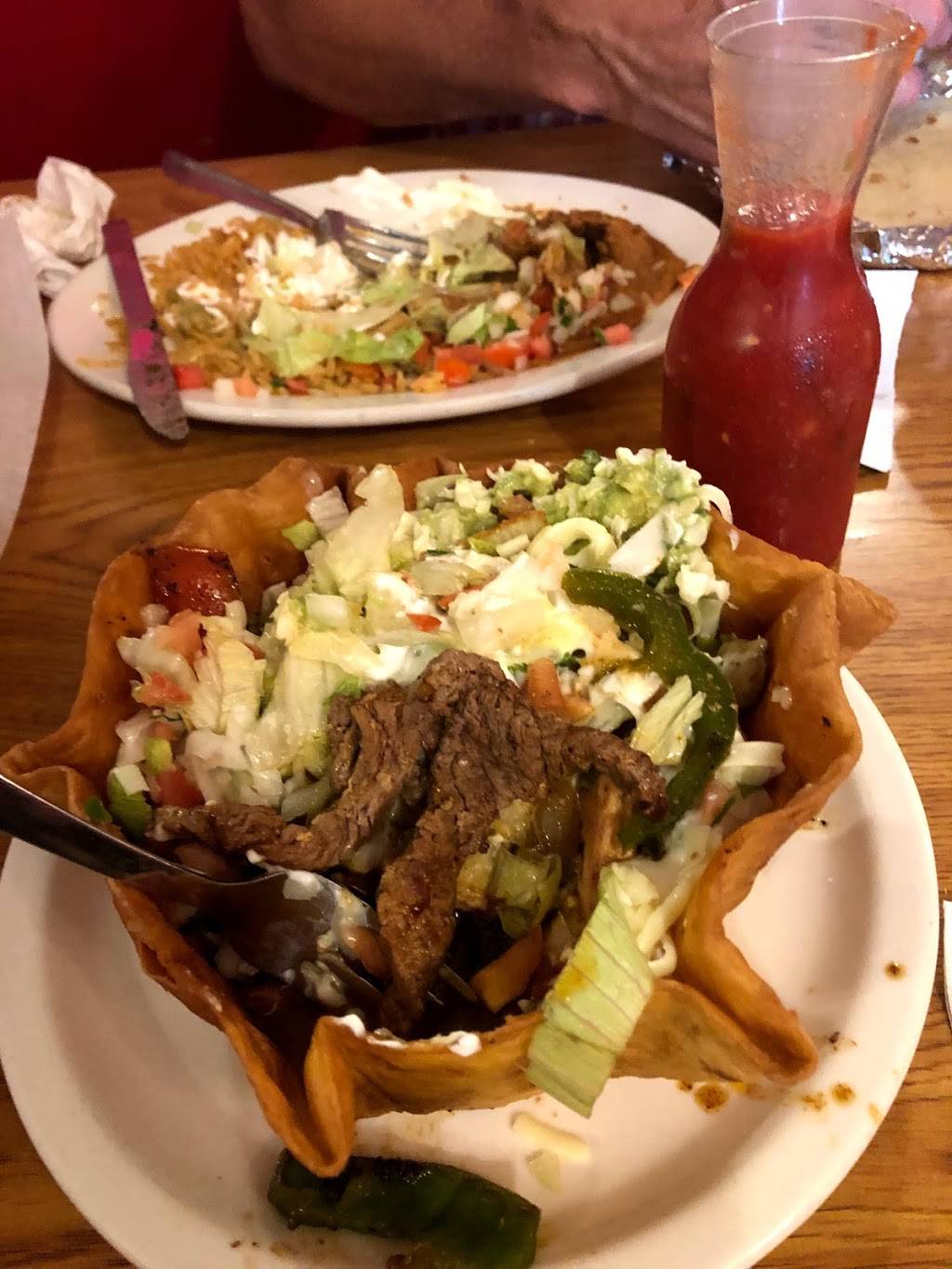 Alfonsos Mexican Restaurant | restaurant | 608 Madison St, Shelbyville, TN 37160, USA | 9316840504 OR +1 931-684-0504