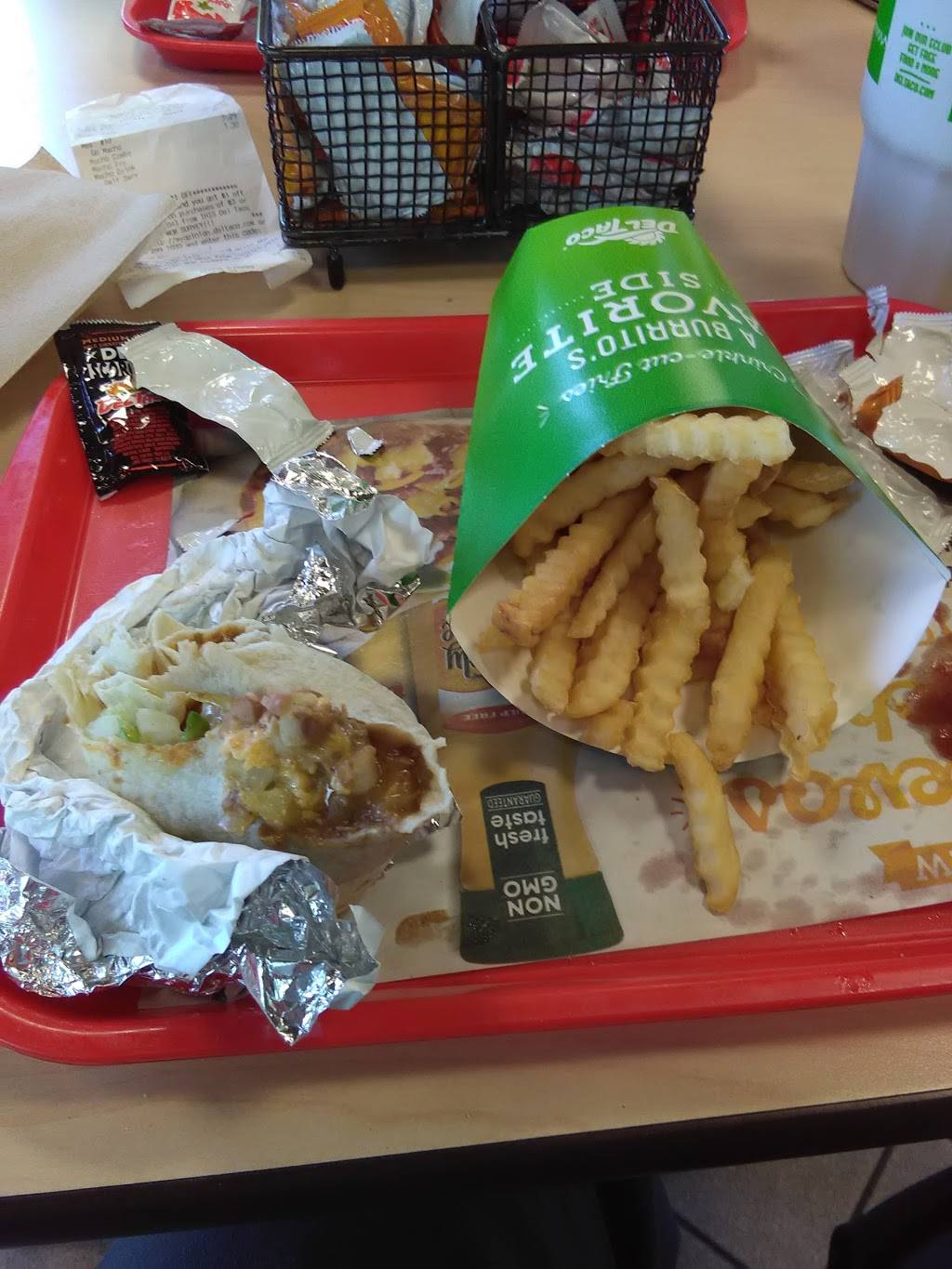 Del Taco | meal takeaway | 12320 Washington Blvd, Whittier, CA 90606, USA | 5627898443 OR +1 562-789-8443