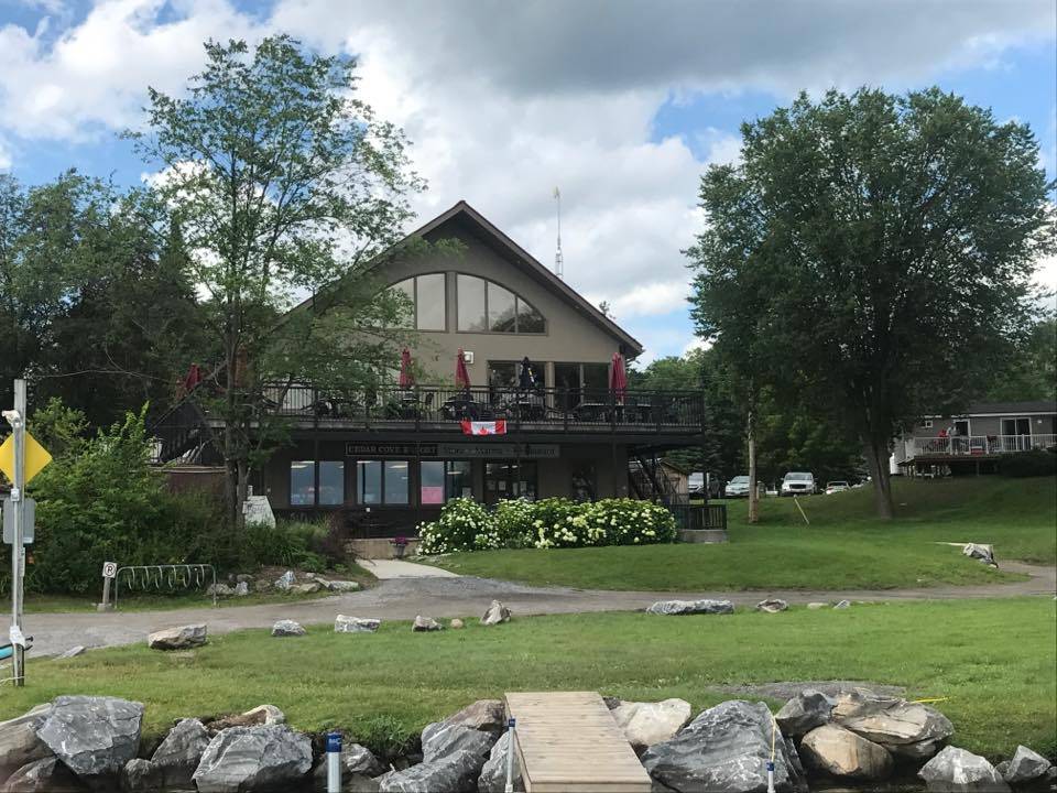 The Lakeside Grill | restaurant | 100 Cedar Cove Rd, White Lake, ON K0A 3L0, Canada | 6136233133 OR +1 613-623-3133