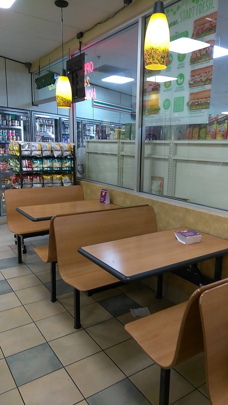 Subway Restaurants | restaurant | 3315 14th St, Riverside, CA 92501, USA | 9516823070 OR +1 951-682-3070