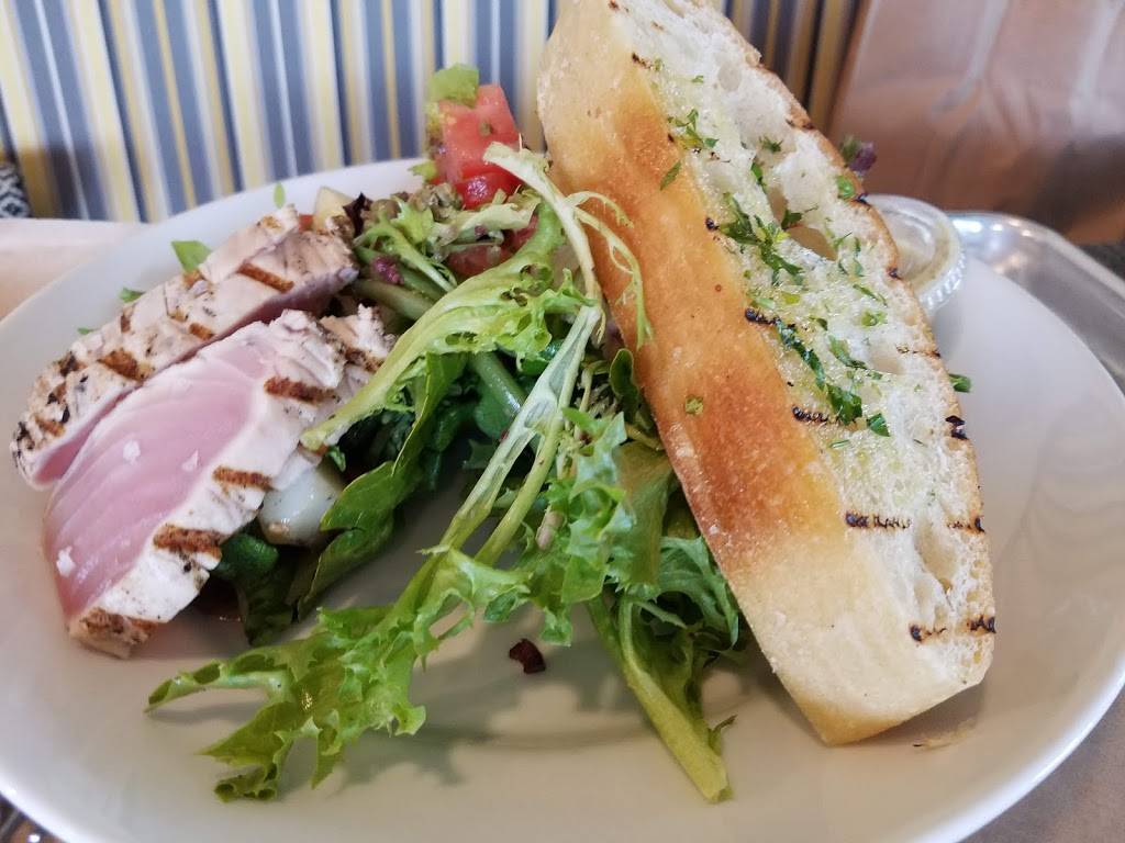 Urban Plates | restaurant | 21857 Ventura Blvd, Woodland Hills, CA 91364, USA | 8185884141 OR +1 818-588-4141