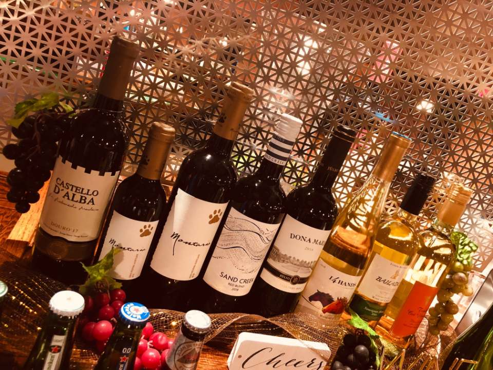 Davids Restaurant | restaurant | 70 Church St, New Bedford, MA 02746, USA | 7747624142 OR +1 774-762-4142