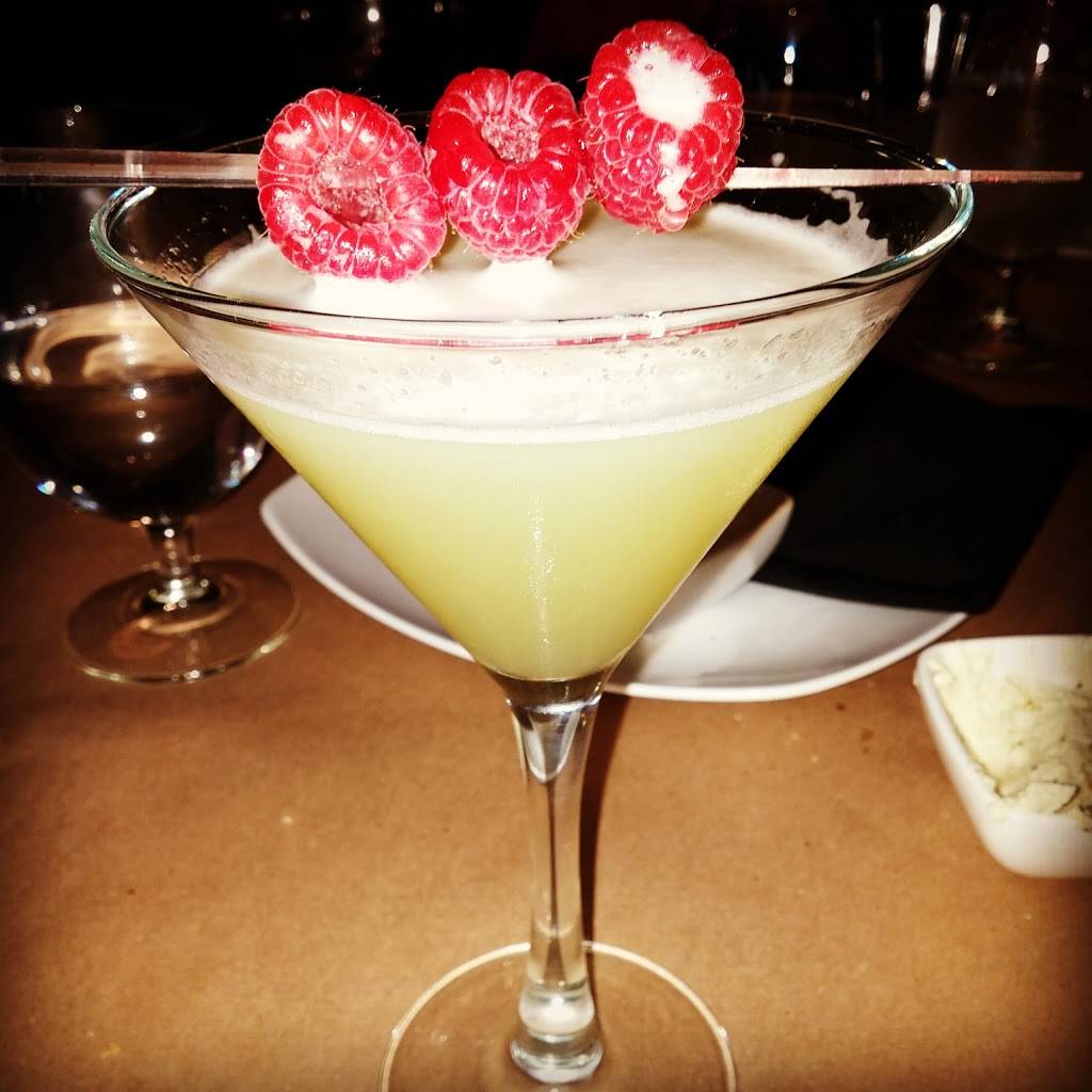 Rochester Bistro | restaurant | 227 S Main St, Rochester, MI 48307, USA | 2489232724 OR +1 248-923-2724