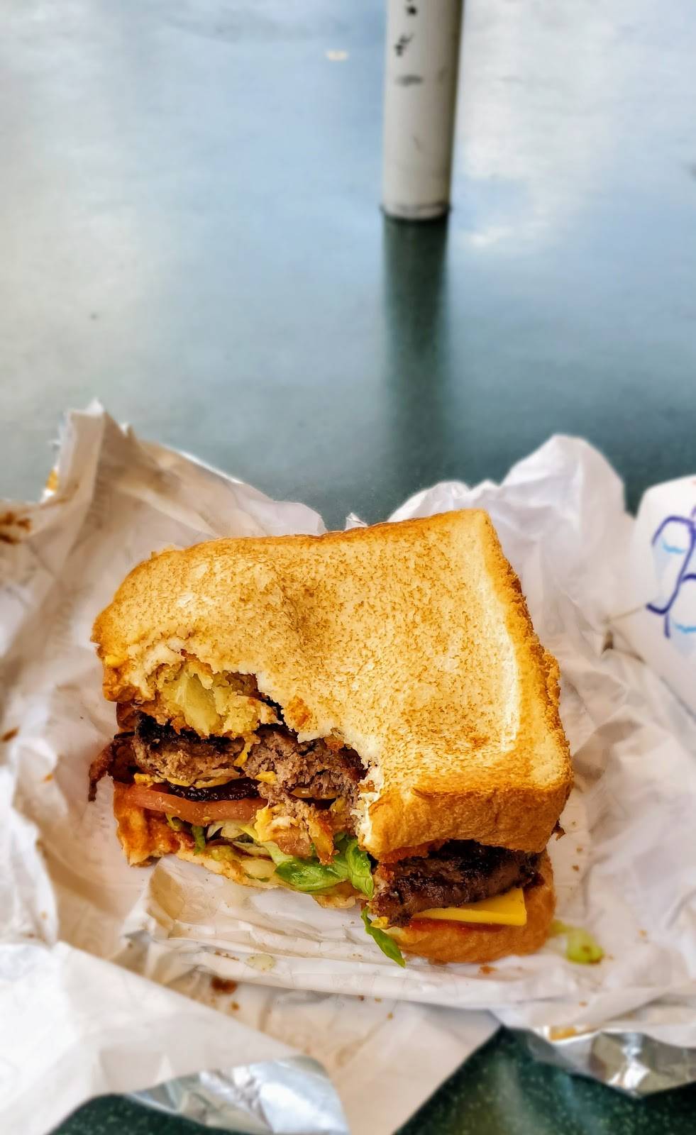 Sonic Drive-In | restaurant | 8610 Gladiolus Dr, Fort Myers, FL 33908, USA | 2392675521 OR +1 239-267-5521