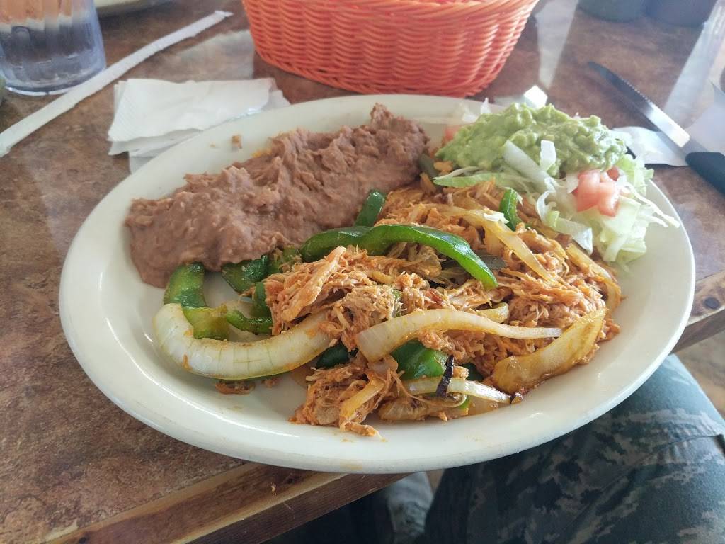Taqueria El Charro De Jalisco | restaurant | 150 Valley Hi Dr, San Antonio, TX 78227, USA | 2106450085 OR +1 210-645-0085