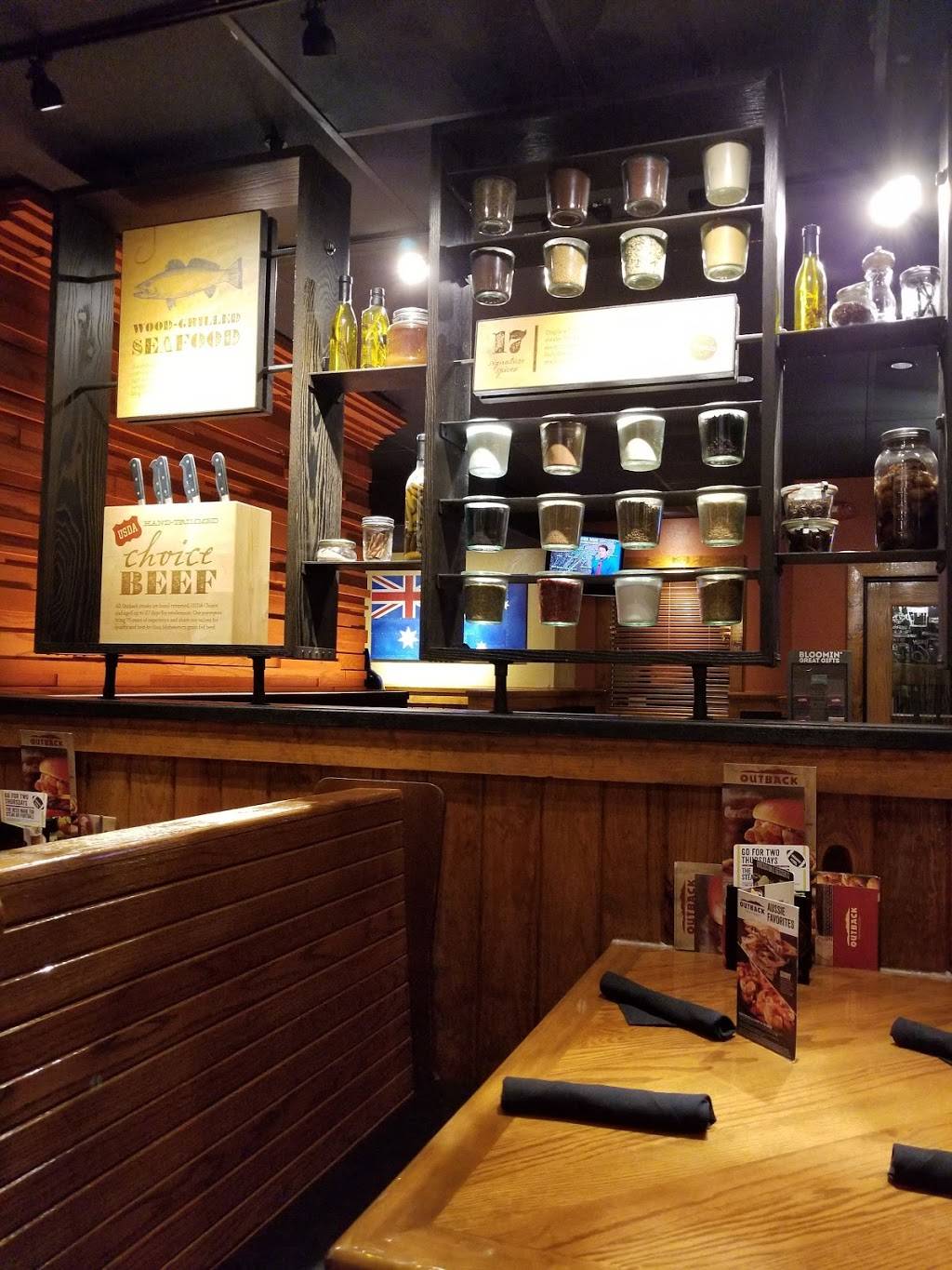 Outback Steakhouse | restaurant | 6091 Oxon Hill Rd, Oxon Hill, MD 20745, USA | 3018394300 OR +1 301-839-4300