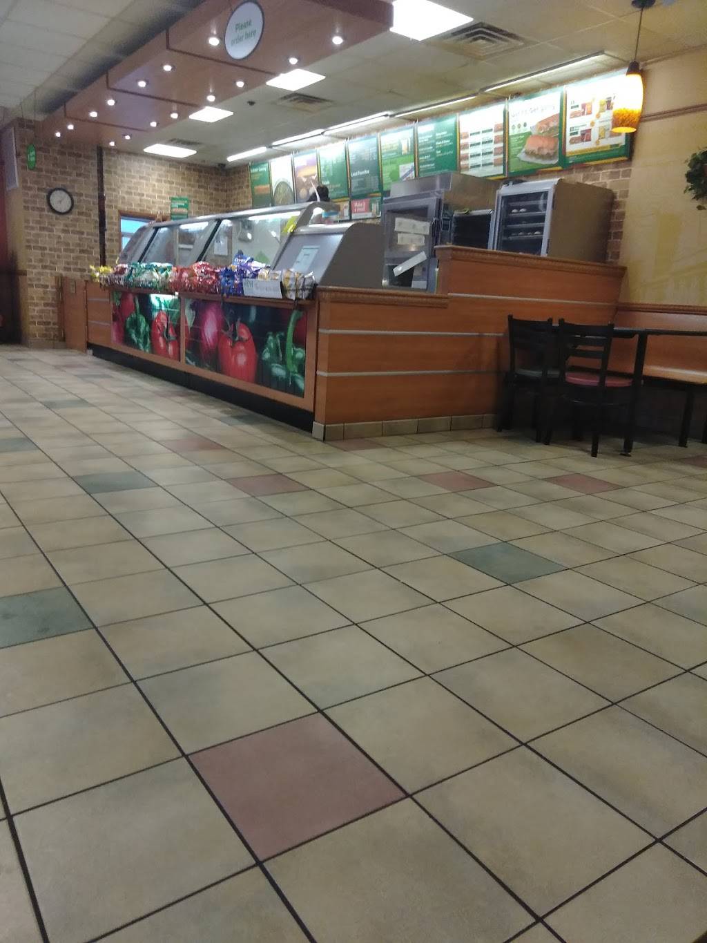 Subway | meal takeaway | 10 Allen Chapel Rd, Batesville, AR 72501, USA | 8702513636 OR +1 870-251-3636