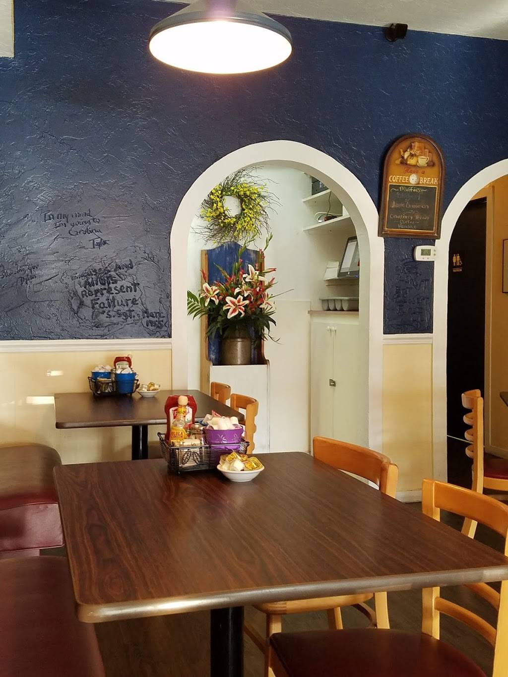 Original Word of Mouth | restaurant | 6604 Gateway Ave, Sarasota, FL 34231, USA | 9419252400 OR +1 941-925-2400