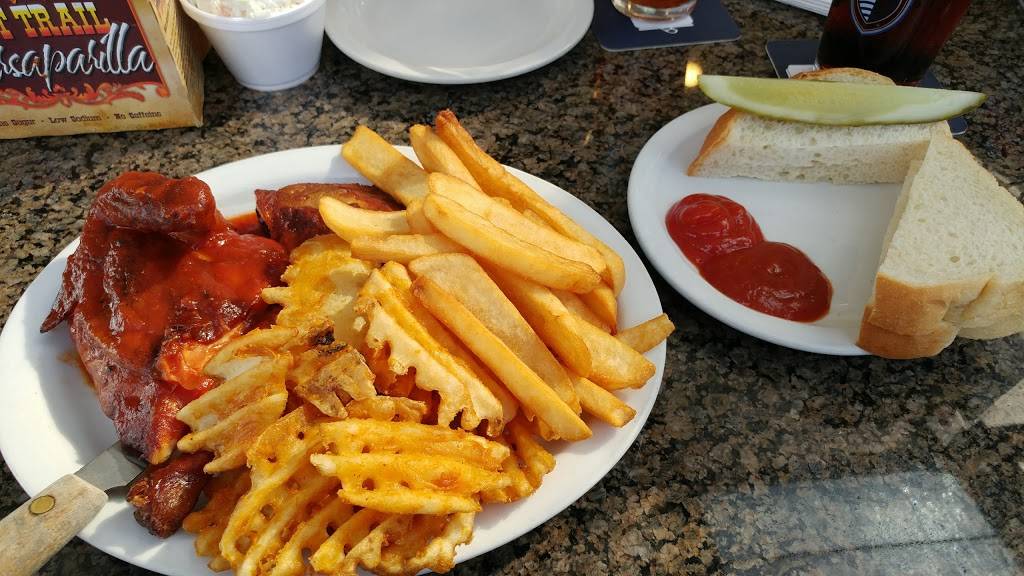 Big Q Barbeque | restaurant | 2117 S 34th St, Kansas City, KS 66106, USA | 9133626980 OR +1 913-362-6980