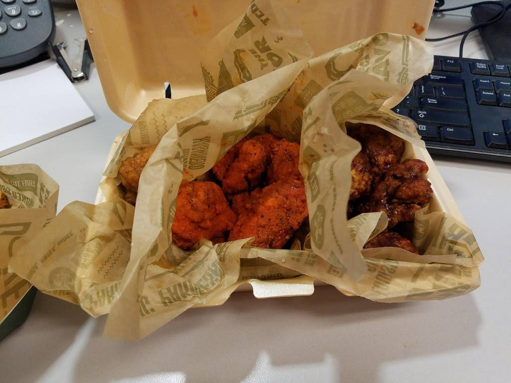 Wingstop | restaurant | 1665 Wabash Ave, Jerome, IL 62704, USA | 2176794229 OR +1 217-679-4229
