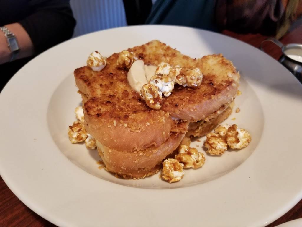 Center Street Cafe | restaurant | 47 E Center St, Farmersville, OH 45325, USA | 9376960055 OR +1 937-696-0055