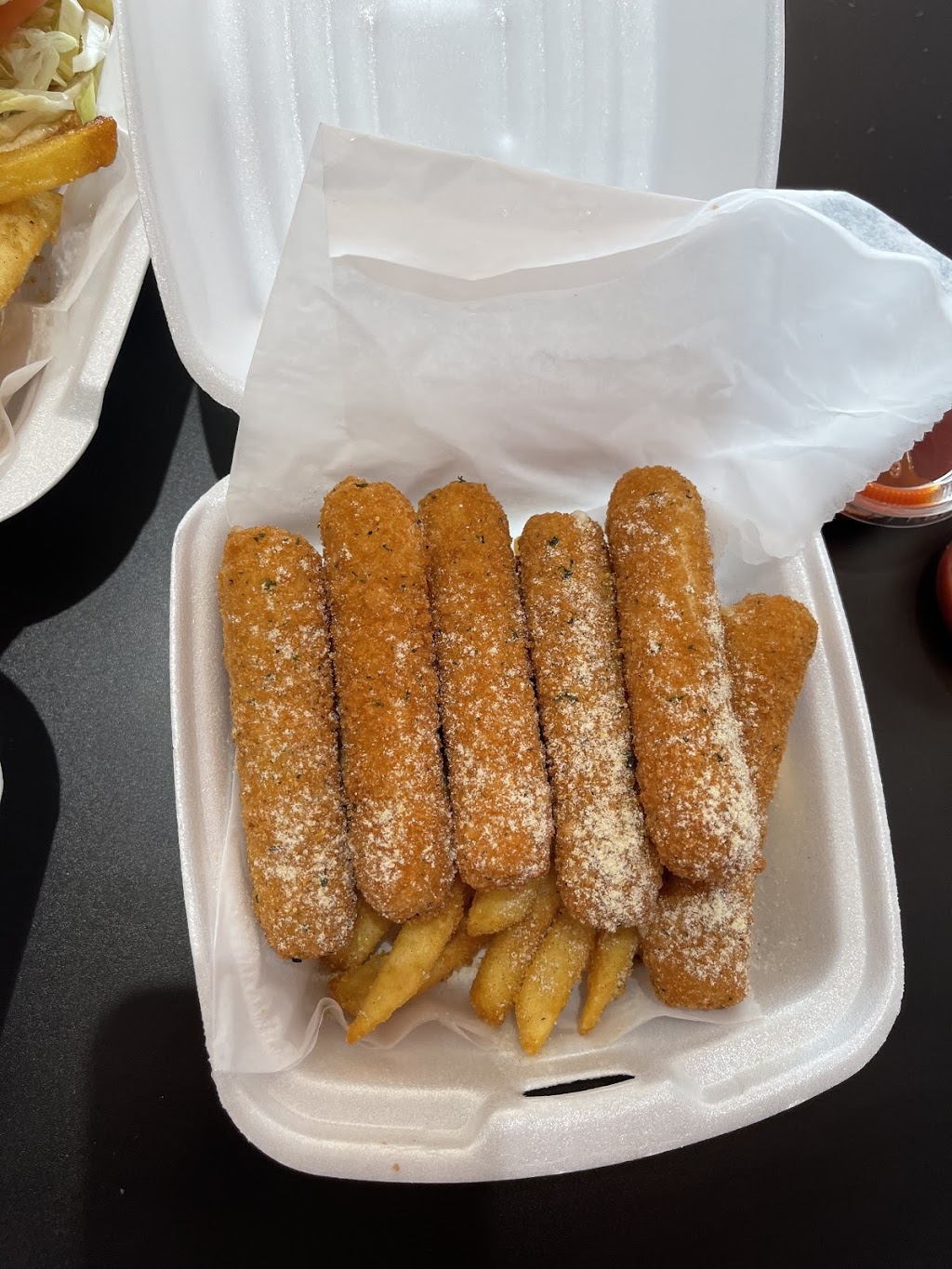 Mr Steak & Lemonade | restaurant | 15 Commerce Dr, Grayslake, IL 60030, USA | 2245414441 OR +1 224-541-4441