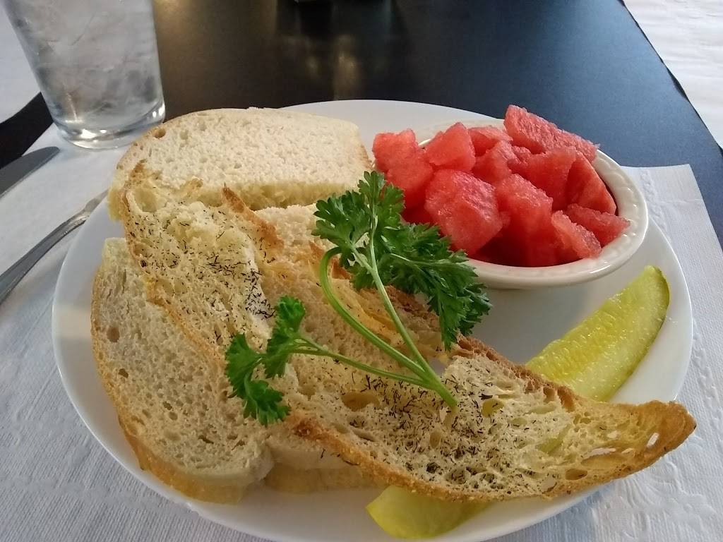 Ivy Bake Shoppe & Cafe | restaurant | 514 Jefferson St, Burlington, IA 52601, USA | 3197545924 OR +1 319-754-5924