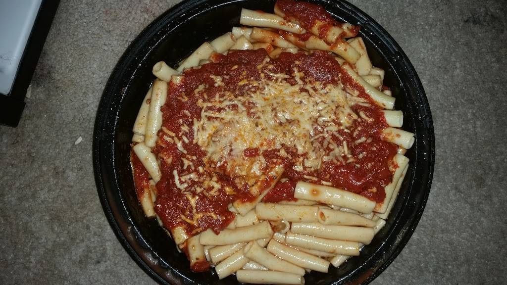 Italian Style Pizza & Pasta | restaurant | 1940 Delmar Dr, Folcroft, PA 19032, USA | 6105865555 OR +1 610-586-5555