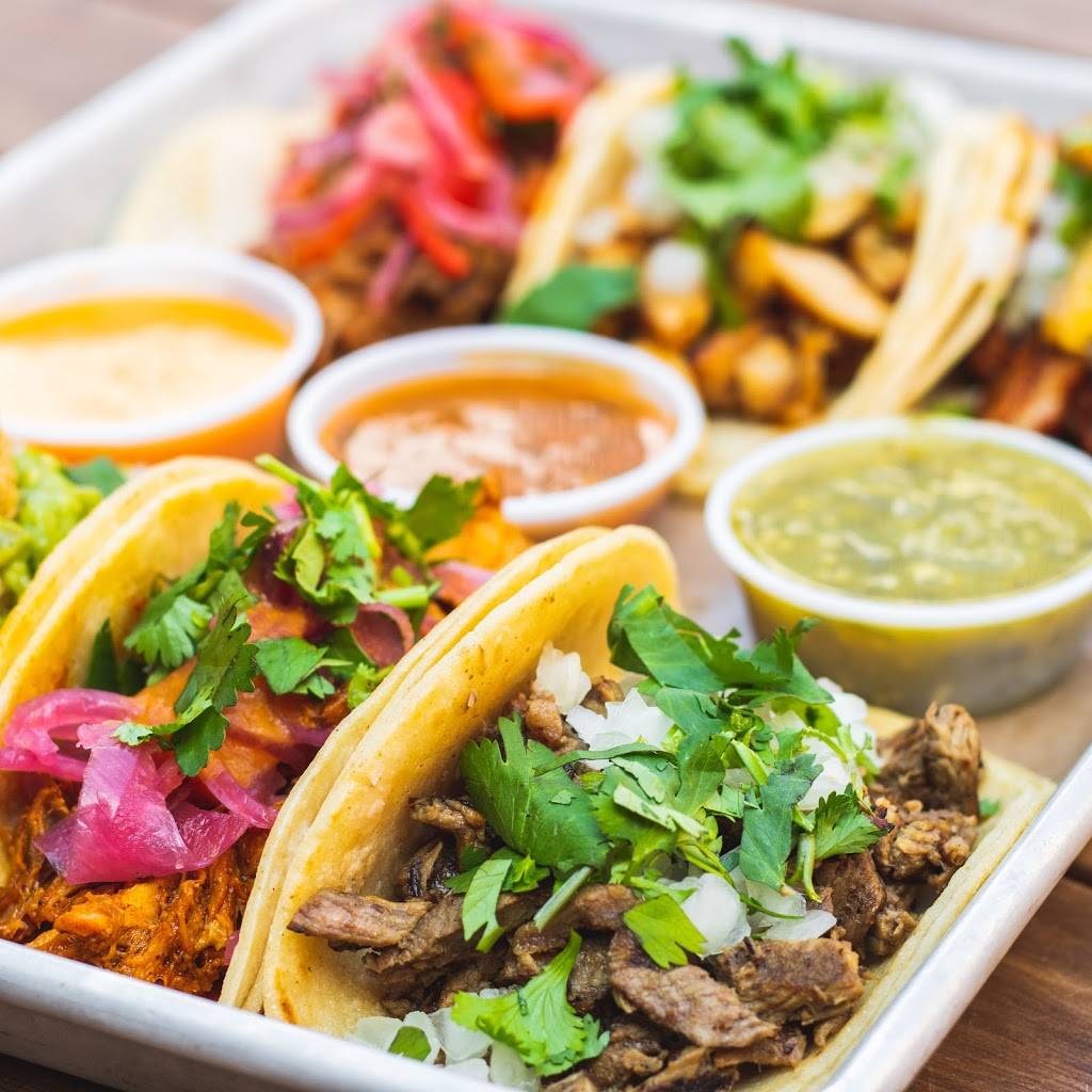 Tacos Patron | restaurant | 14060 Dallas Pkwy Suite B, Dallas, TX 75240, USA | 2144843174 OR +1 214-484-3174