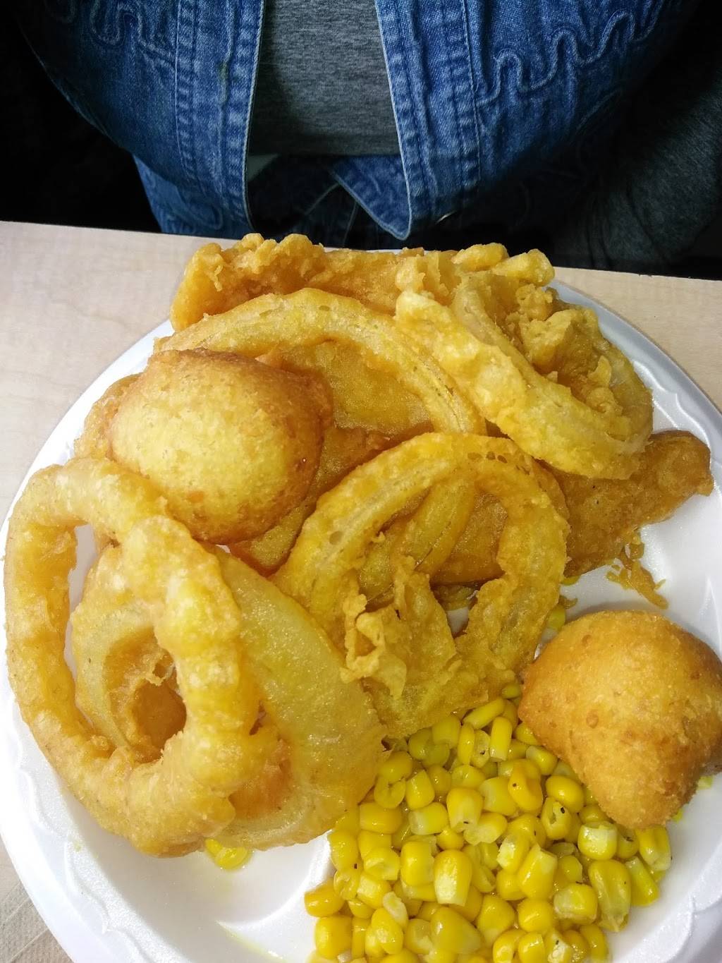 Long John Silvers | restaurant | 5430 Walzem Rd, San Antonio, TX 78218, USA | 2105910652 OR +1 210-591-0652