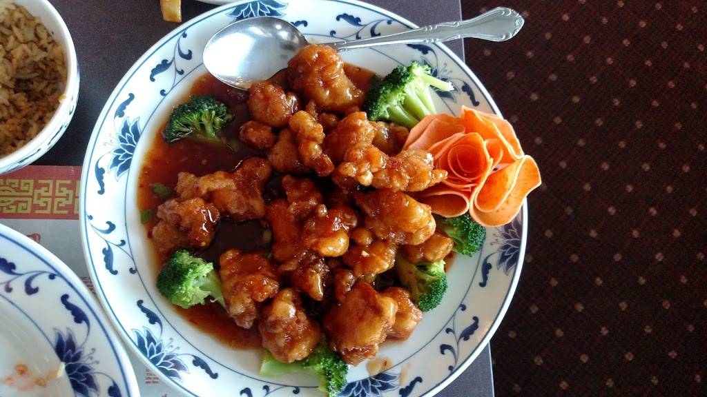 Beking Chinese Restaurant | restaurant | 205 N 4th St, Tomahawk, WI 54487, USA | 7154532452 OR +1 715-453-2452