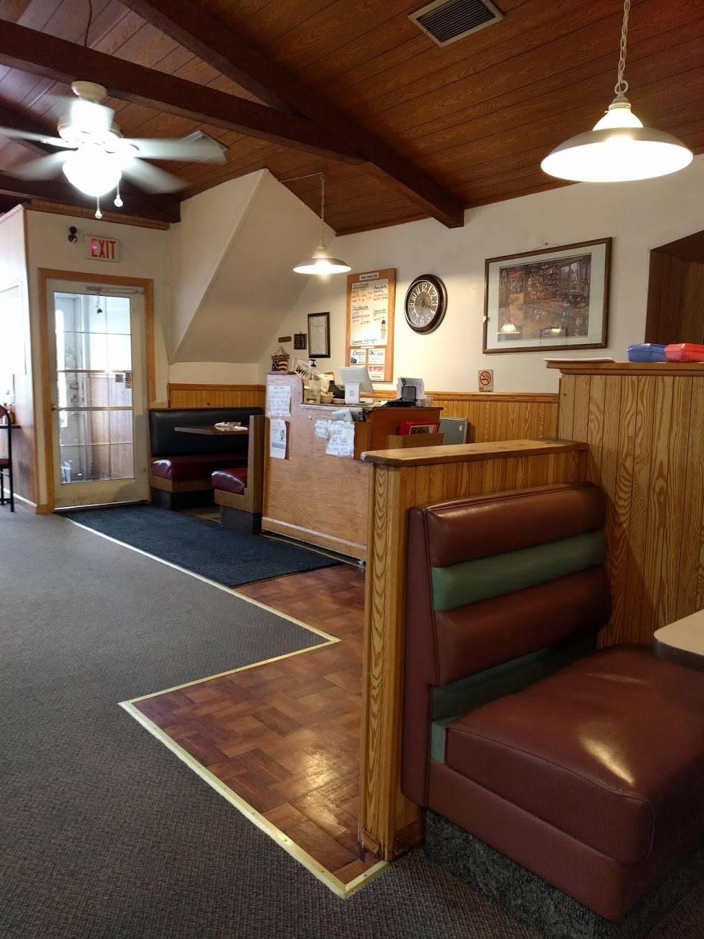 MAIN ST CAFE | restaurant | 5 W Main St, Evansville, WI 53536, USA | 6088821293 OR +1 608-882-1293