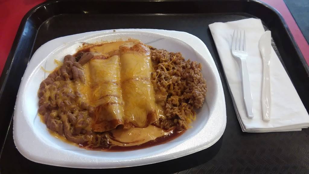 Carlitos Mexican Restaurant | restaurant | 11541 E 63rd St, Raytown, MO 64133, USA | 8163585232 OR +1 816-358-5232