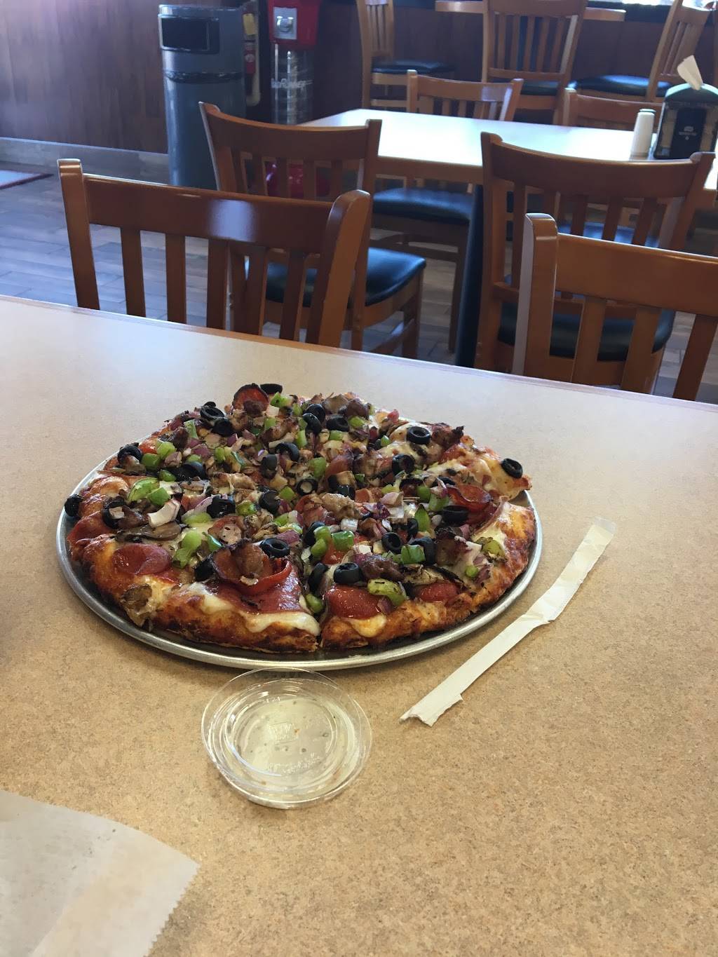 Mountain Mikes Pizza | meal delivery | 1610 San Pablo Ave, Berkeley, CA 94702, USA | 5105241000 OR +1 510-524-1000