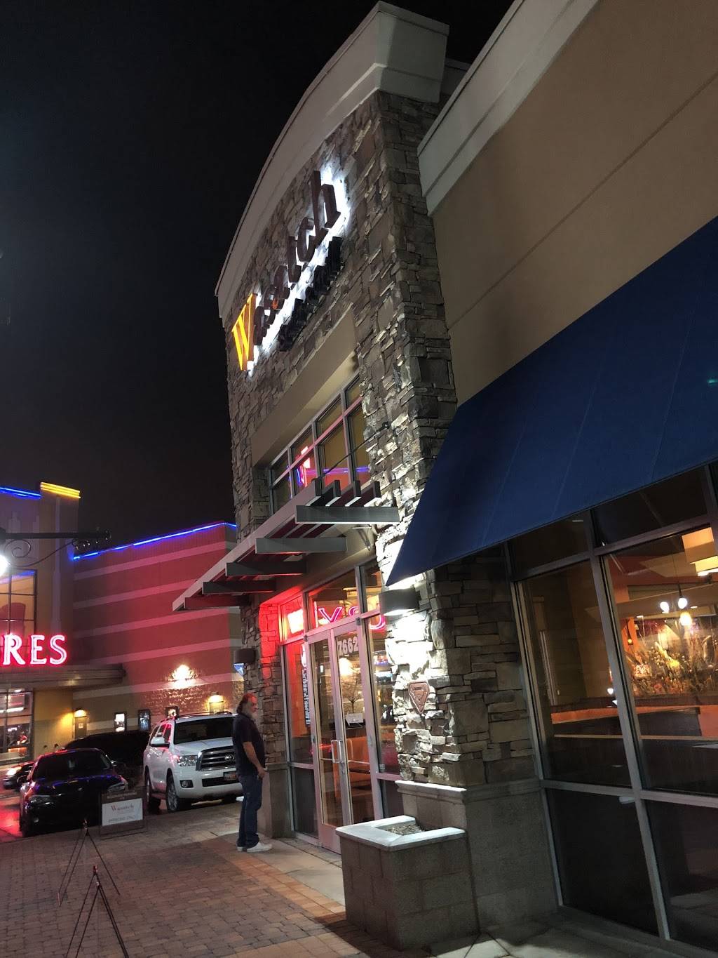 Wasatch Broiler & Grill | restaurant | 7662 South, Union Park Ave, Midvale, UT 84047, USA | 8012559800 OR +1 801-255-9800