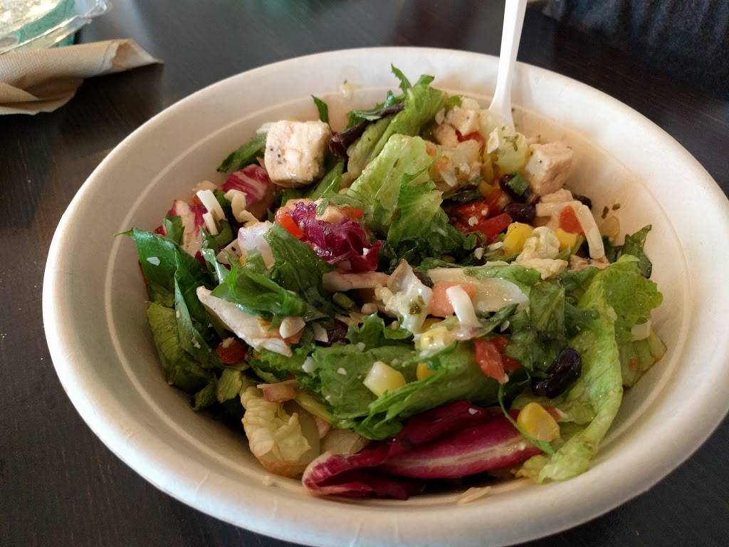 freshii | restaurant | 600 E Grand Ave, Chicago, IL 60611, USA | 3122225757 OR +1 312-222-5757