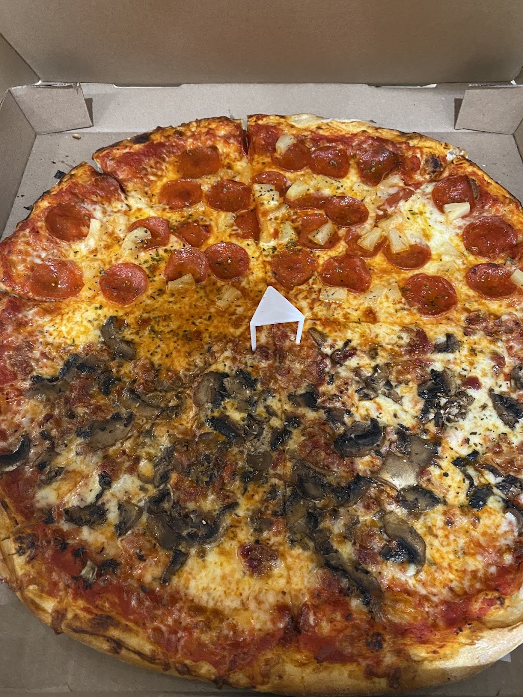 Ronnies Pizza | restaurant | 2059 S Avenue A, Yuma, AZ 85364, USA | 9287826842 OR +1 928-782-6842