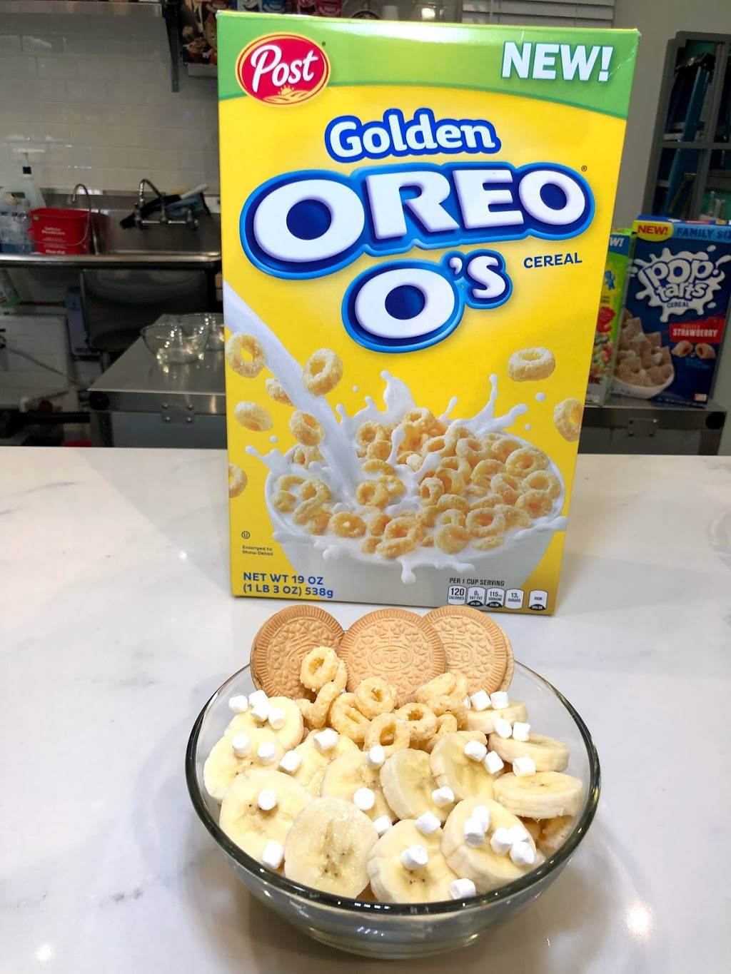 Gizmos Cereal Bar | restaurant | 215 W 6th St #109, Los Angeles, CA 90014, USA | 2133725595 OR +1 213-372-5595