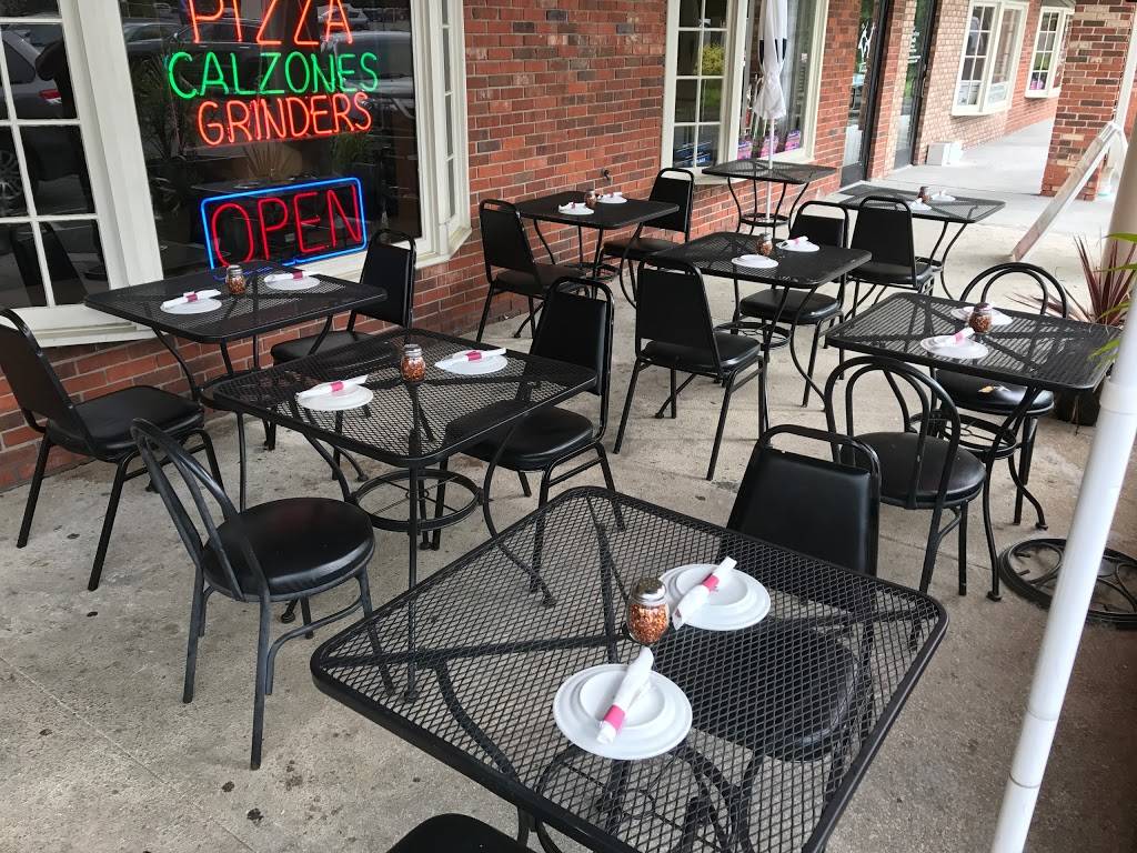 Bellarosa pizzaria Restaurant | restaurant | 500 Monroe Turnpike, Monroe, CT 06468, USA | 2034529533 OR +1 203-452-9533