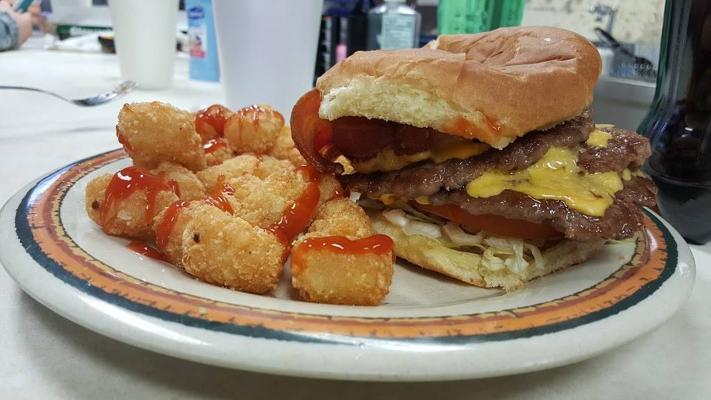 B & H Restaurant | restaurant | 112 N Airline Rd, Morganfield, KY 42437, USA | 2703890258 OR +1 270-389-0258