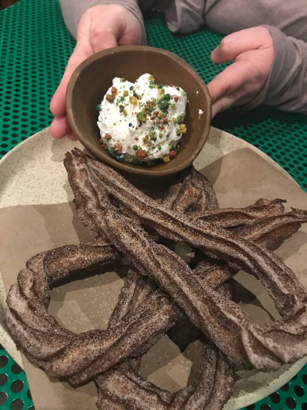 Pizza Vs Tacos | restaurant | 1010 N Gloster St, Tupelo, MS 38804, USA | 6624324918 OR +1 662-432-4918