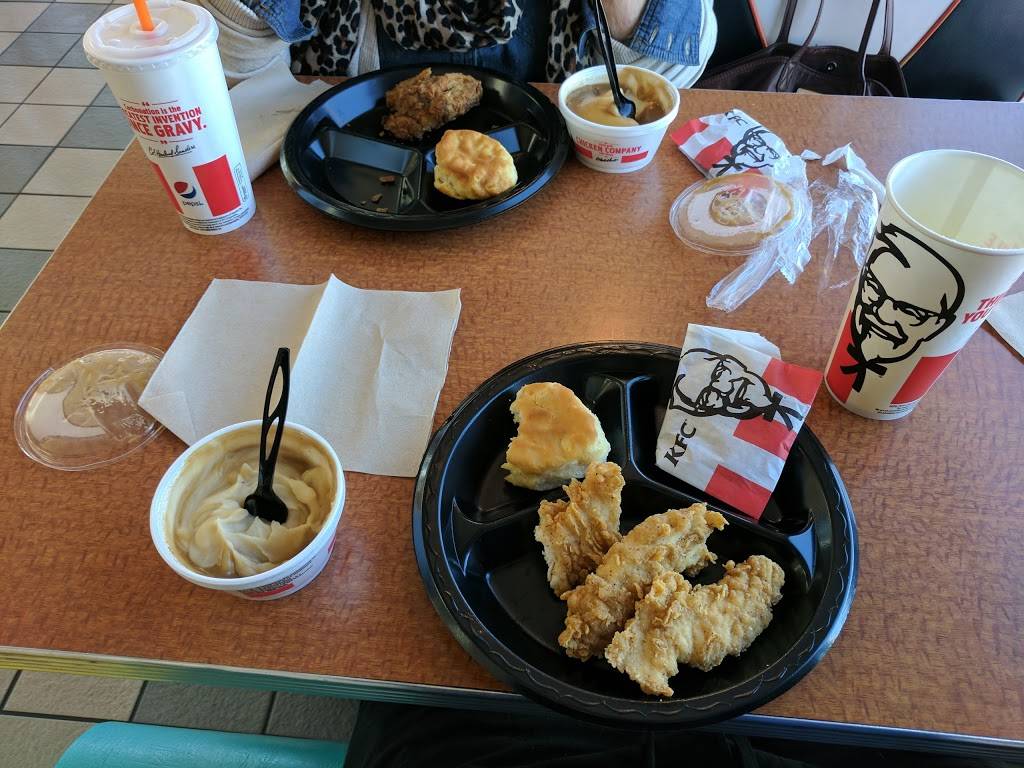 A&W Restaurant | restaurant | 803, TN-76, White House, TN 37188, USA | 6152850444 OR +1 615-285-0444