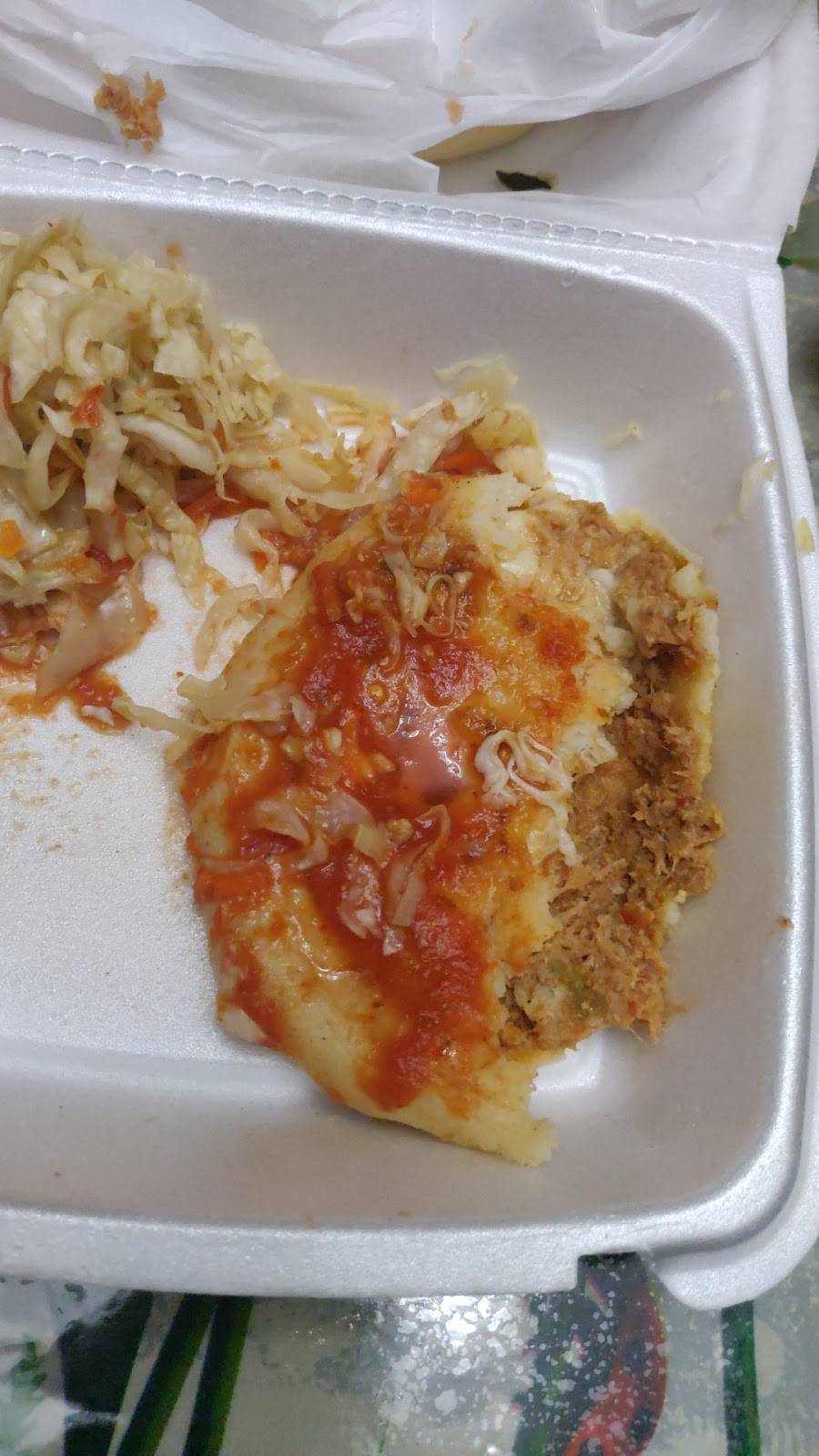 Pupuseria Emanuel | restaurant | 5822 Telephone Rd, Houston, TX 77087, USA | 7136449383 OR +1 713-644-9383