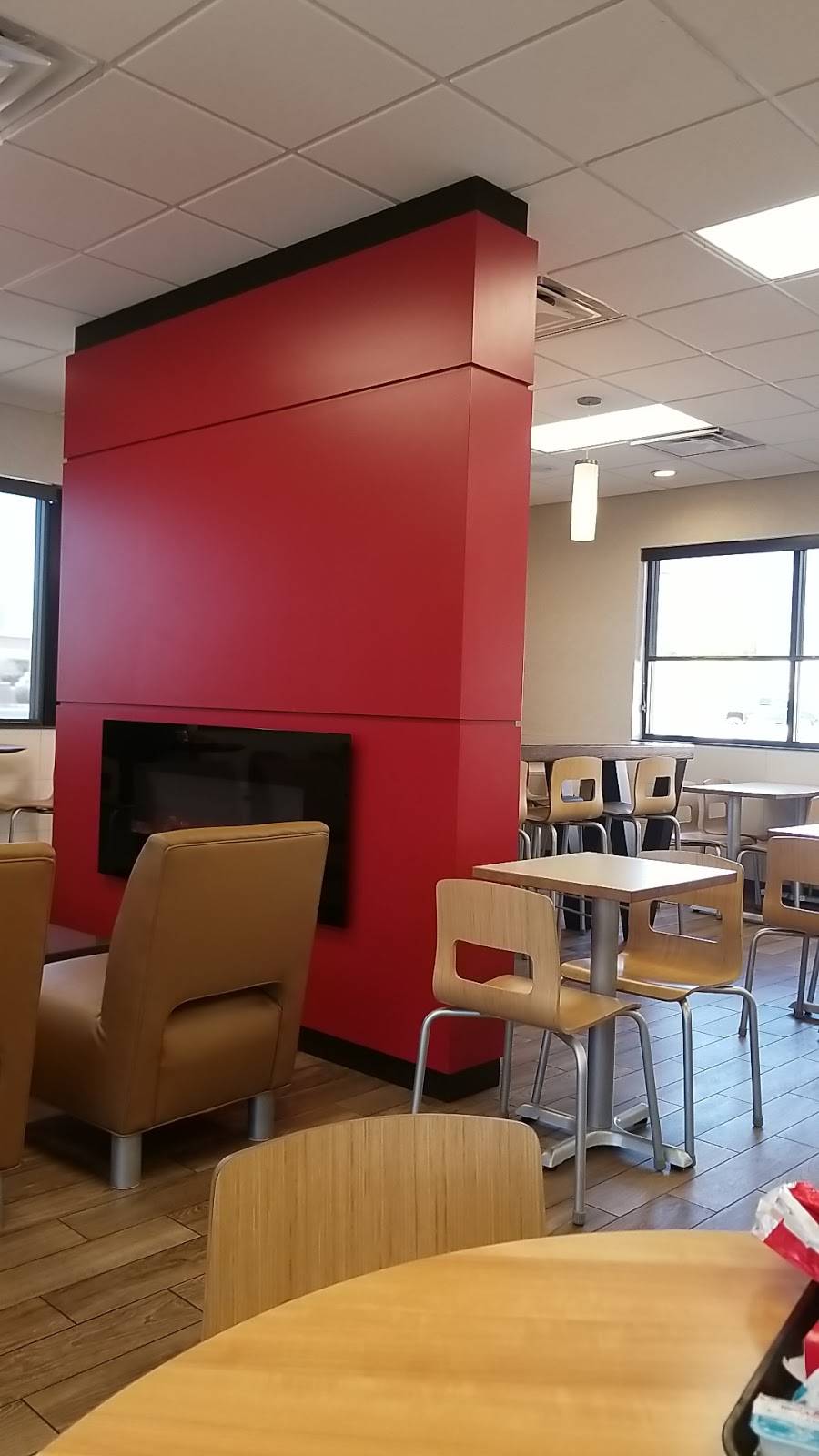 Wendys | restaurant | 17218 E Shea Blvd, Fountain Hills, AZ 85268, USA | 4808372551 OR +1 480-837-2551