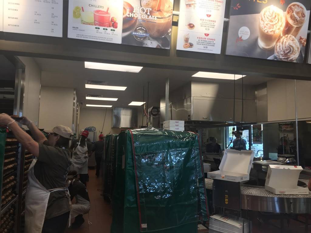 Krispy Kreme | bakery | 48 W 10600 S, Sandy, UT 84070, USA | 8013493882 OR +1 801-349-3882
