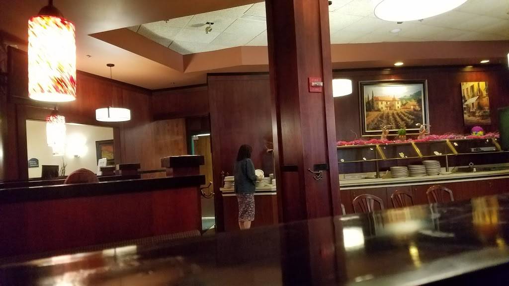 Green Mill Restaurant & Bar | restaurant | 1025 US-61, Winona, MN 55987, USA | 5074525400 OR +1 507-452-5400