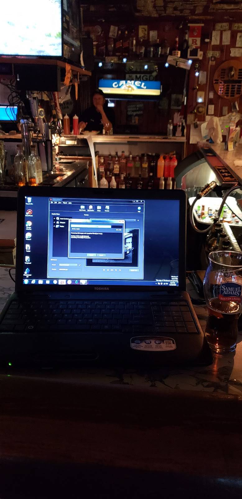 Billy Boys Four Mile Tavern | restaurant | 12 NJ-72, New Lisbon, NJ 08064, USA | 6097261355 OR +1 609-726-1355