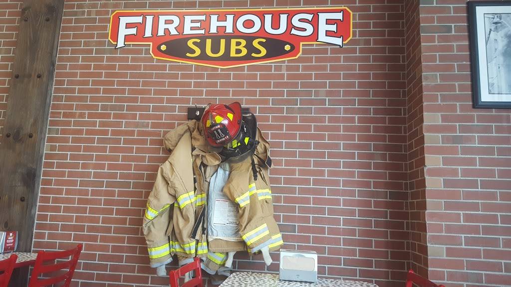 Firehouse Subs Rayzor Ranch | restaurant | 2735 W University Dr #1059, Denton, TX 76201, USA | 9402435660 OR +1 940-243-5660