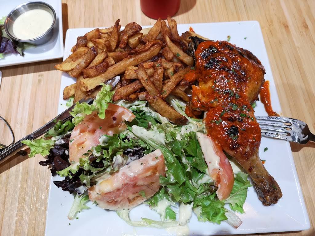 Viana Grillades Portugaises | restaurant | 2042 Rue Lapierre, LaSalle, QC H8N 2S2, Canada | 5143796789 OR +1 514-379-6789