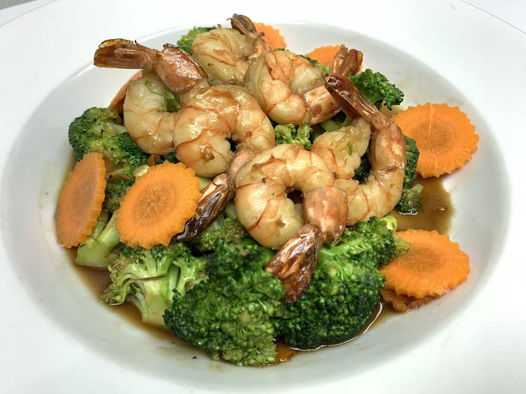 Thai Basil | restaurant | 6714 Raymond Rd, Madison, WI 53719, USA | 6082738890 OR +1 608-273-8890