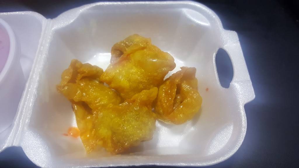 China Dragon | restaurant | 8507 Terry Rd, Louisville, KY 40258, USA | 5029959897 OR +1 502-995-9897