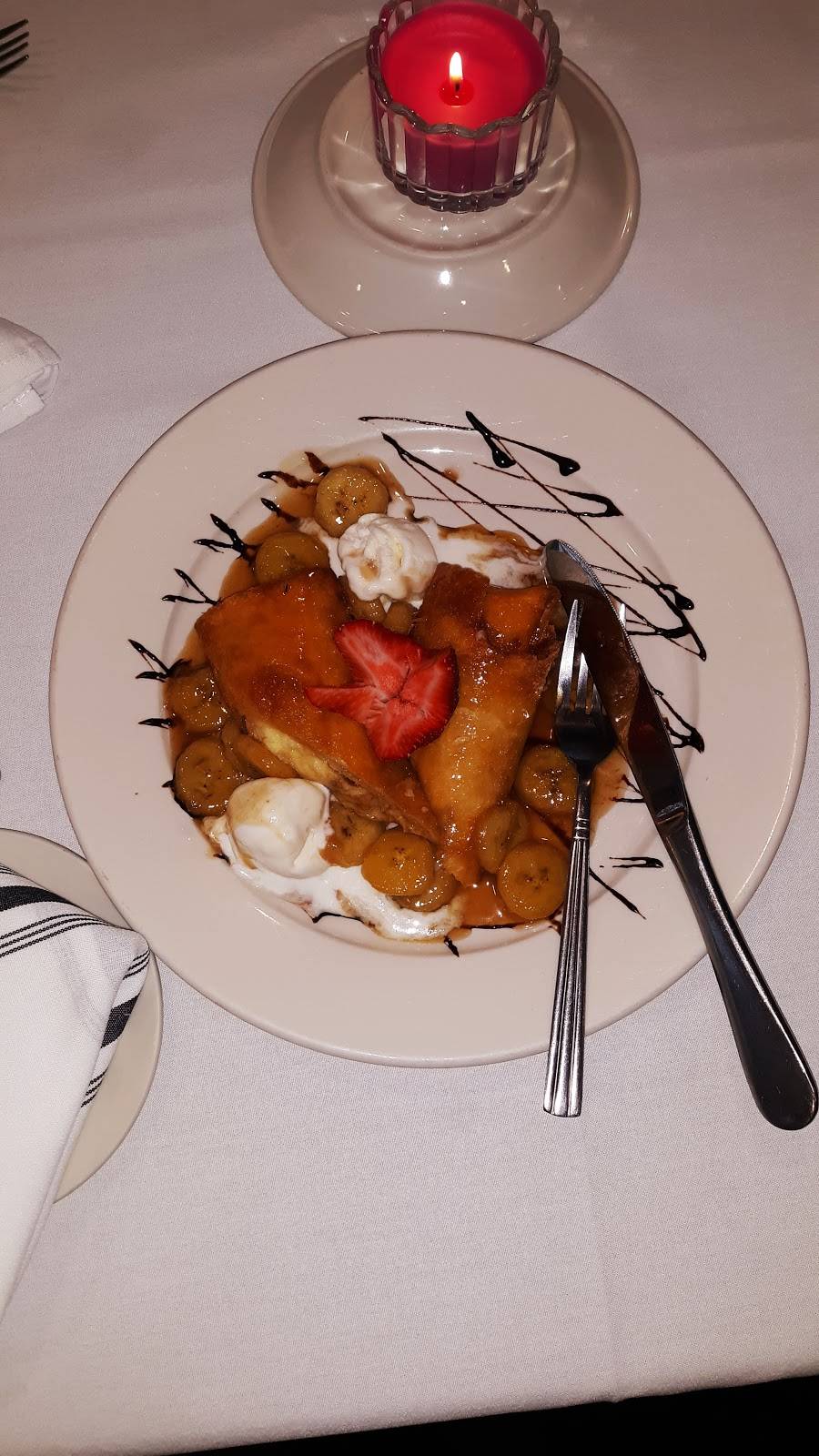 Gators | restaurant | 2366 Hempstead Turnpike, East Meadow, NY 11554, USA | 5165957685 OR +1 516-595-7685