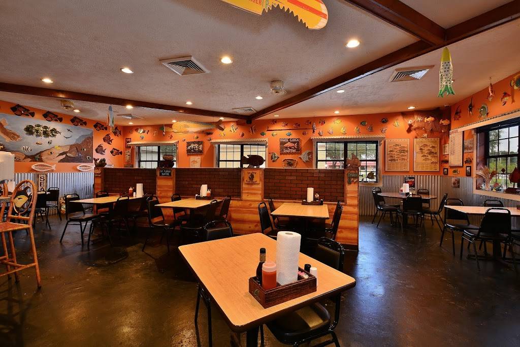 Deland Fish House | restaurant | 310 E International Speedway Blvd, DeLand, FL 32724, USA | 3867400069 OR +1 386-740-0069