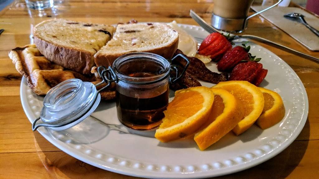 Café LAccroche Pied | meal takeaway | 334 QC-138 Local 150, Saint-Augustin-de-Desmaures, QC G3A 1G8, Canada | 4189081880 OR +1 418-908-1880